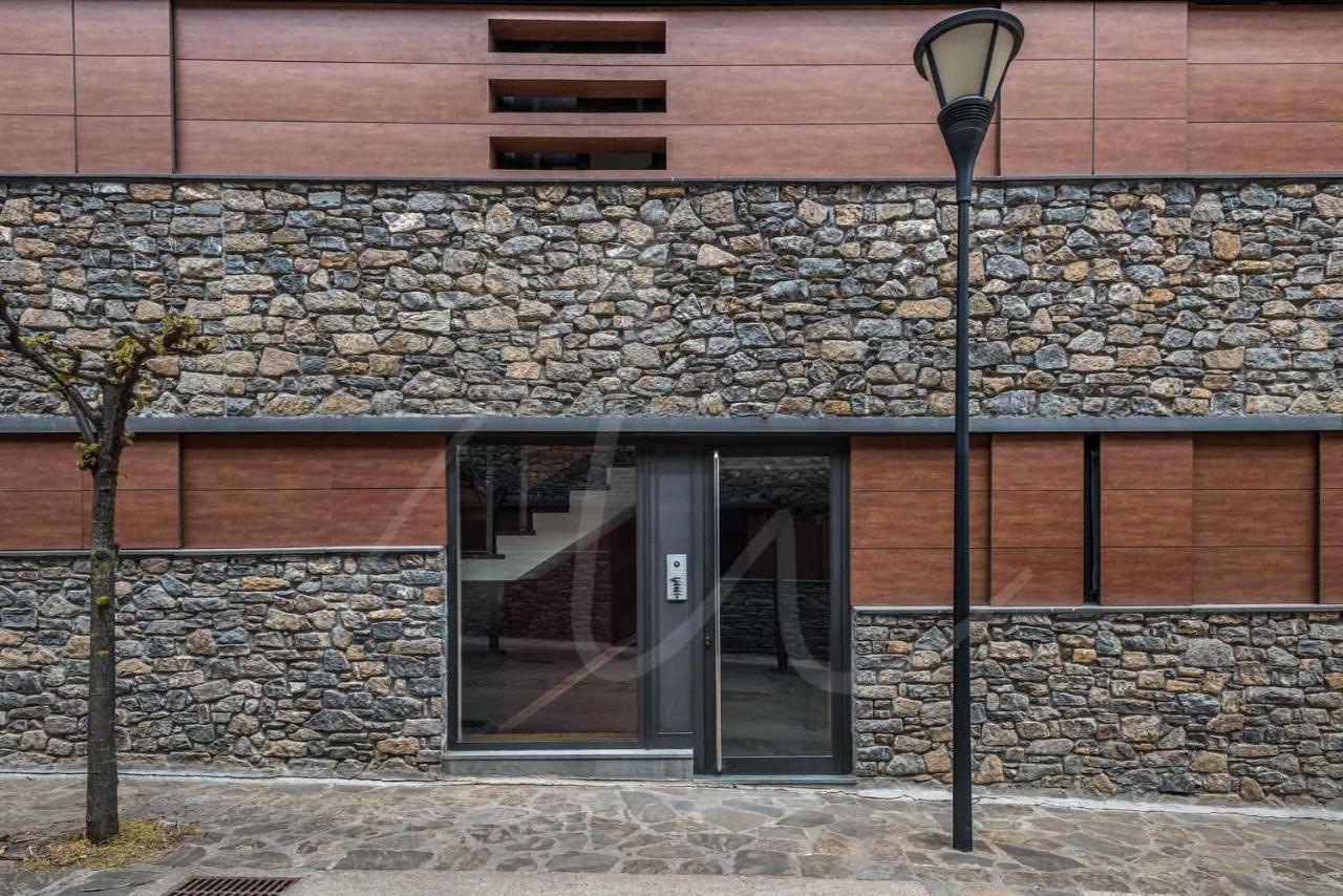 Aneu By Seamount Rentals Valencia D'Aneu المظهر الخارجي الصورة