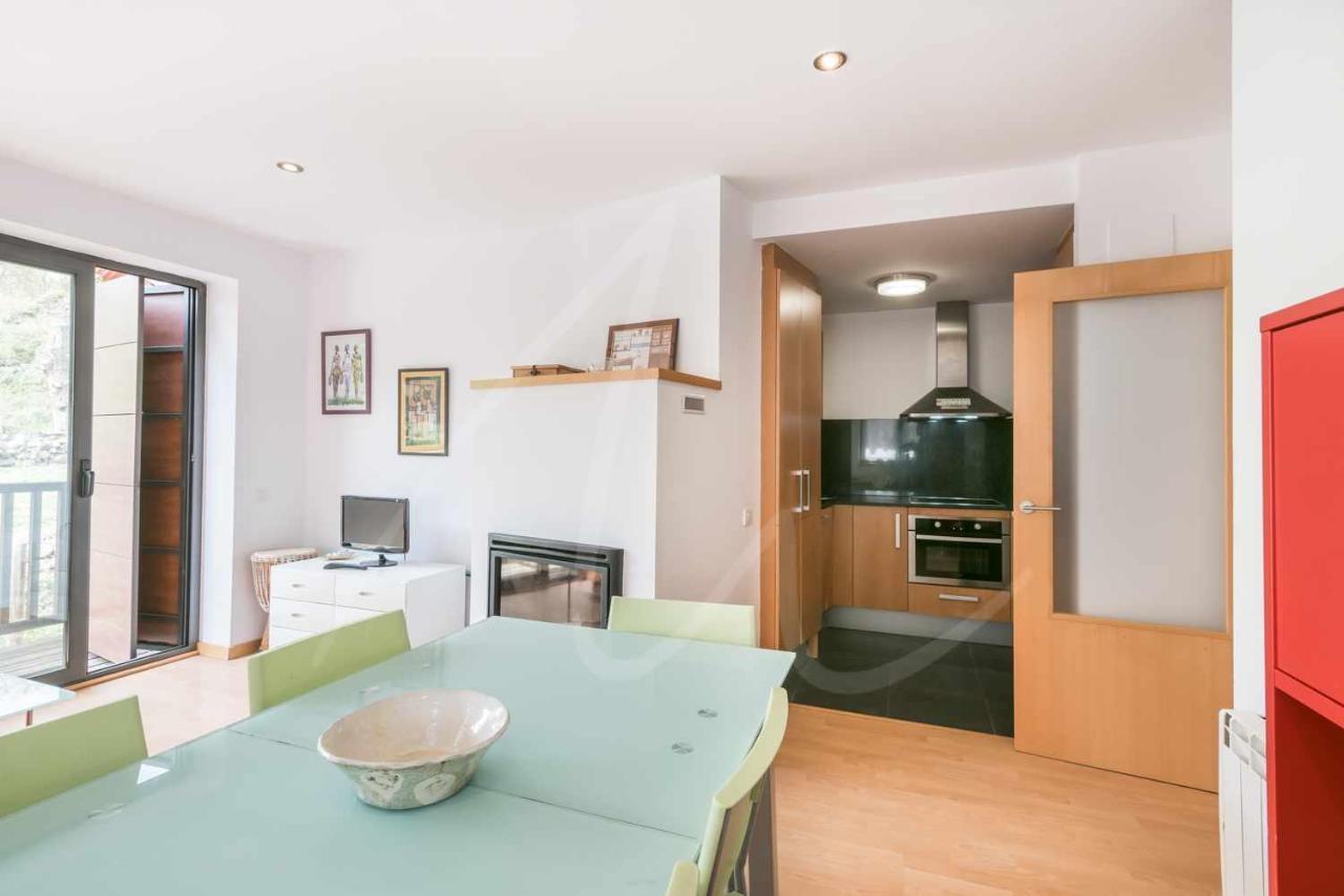 Aneu By Seamount Rentals Valencia D'Aneu المظهر الخارجي الصورة
